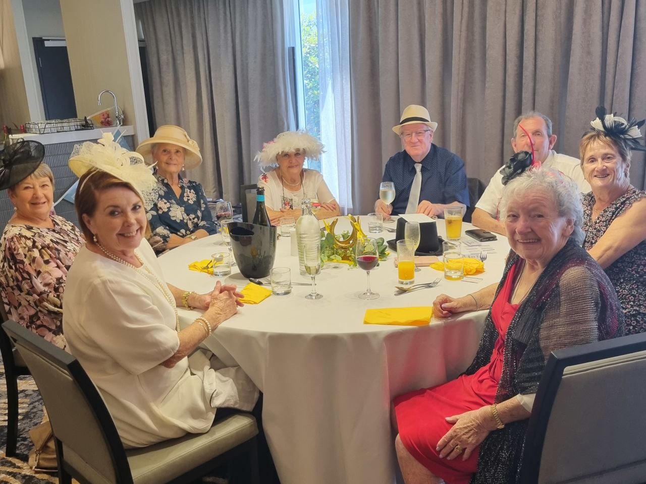 This year, we had the running of the National Seniors Port Macquarie Cup. While twelve lucky owners anticipated the winner’s circle, the rest tried to predict the result. The winning owner turned out to be Lynda Walters who pocketed a very sizeable reward