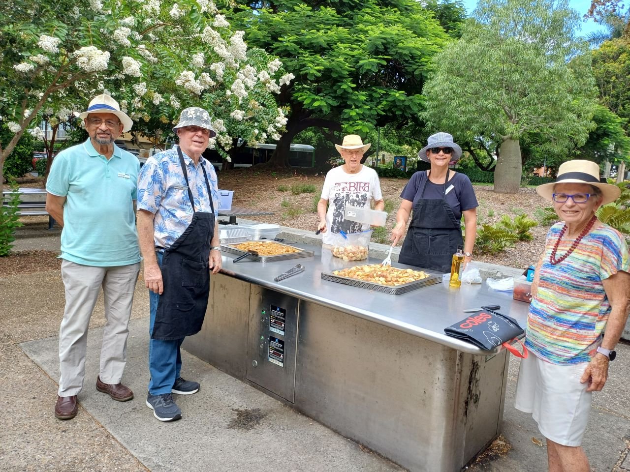 Happy New Year! January 2025.
Our first gathering for the year - a
Gourmet BBQ Brunch. Getting organised under the direction of our Special Event chefs, Pat & Margaret.