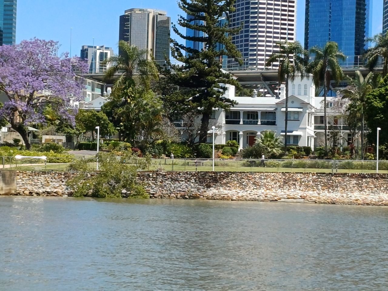 A lovely journey along our beautiful Brisbane River.
Yungaba House on Kangaroo Point.
4th October, 2024.
