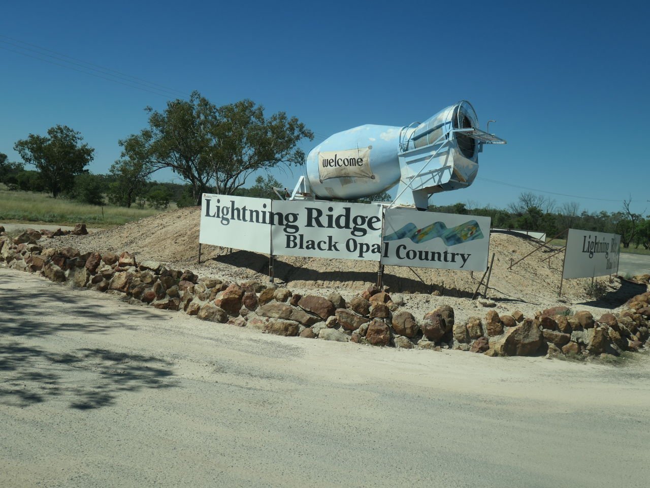 Lightening Ridge Trip - Arrival
