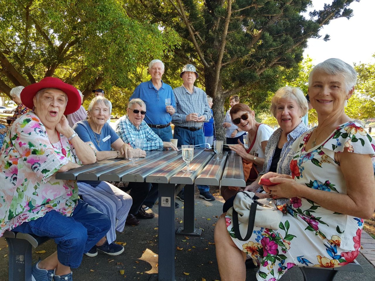 Lots to talk about! Always good to catch up and have a chat with friends in NSA New Farm Branch.
August 2023.
Photo: Courtesy Francesca.