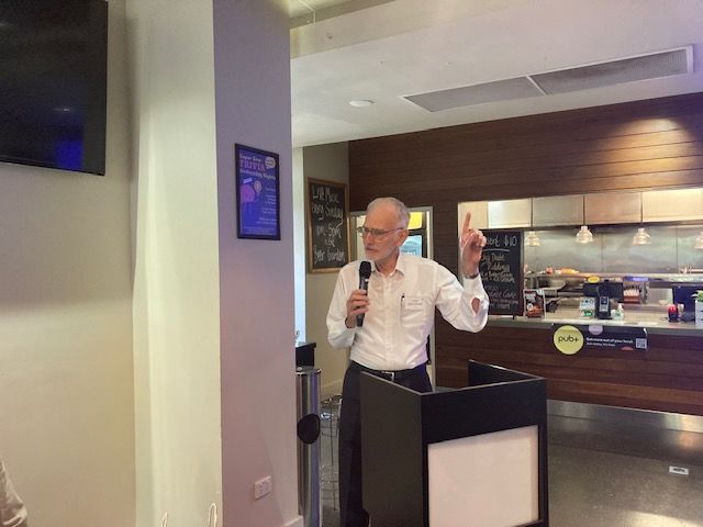The September General Meeting 2024.
Paul Spottiswood gave a very professional 'Member Memories' talk, entitled 'Flying High', about his 35 year career as a Captain for Ansett Airlines.