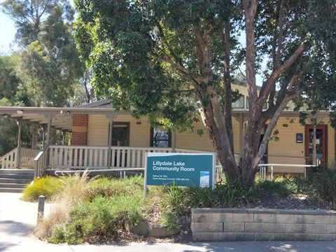 Yarra Ranges branch of NSA meet on the 2nd Monday of the month at the 'Lillydale Lake Community Room' 435a Swansea Road, Lilydale. 
3  times a year we have a Dinner Meeting  at various venues instead of attending the Centre. Please refer to our Grapevine