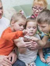 Have ’appy holidays with your grandkids 