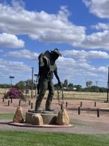 Signature Longreach & Winton