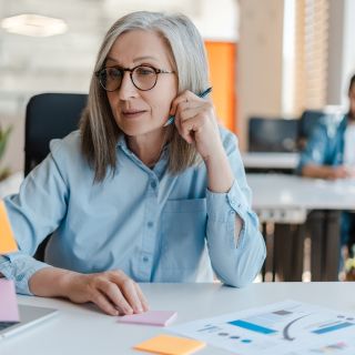 Job-hunting seniors face ageism barrier