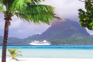 Ahoy there! It’s summer cruising season