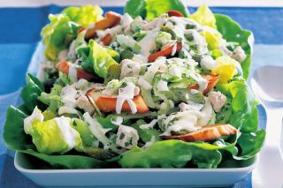 Old-fashioned chicken salad