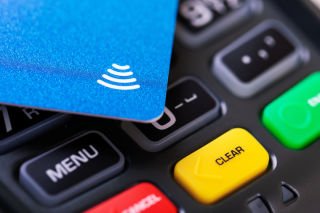 How to enjoy a coffee without surcharges