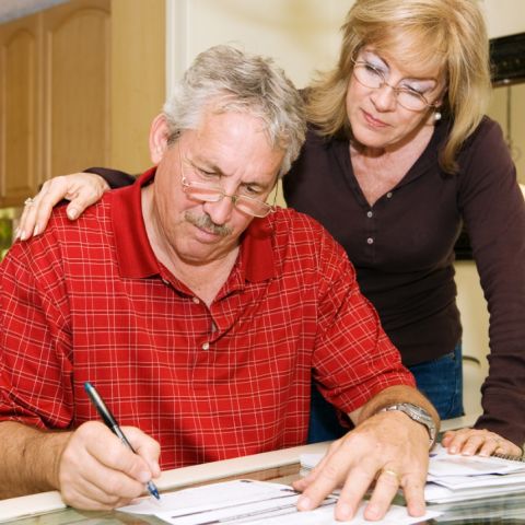 Dud super options cost retirees