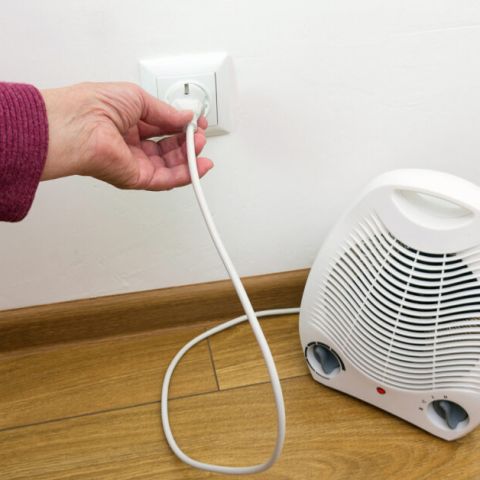 Power price cap for some customers