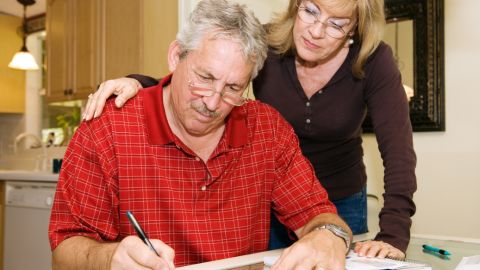 Dud super options cost retirees