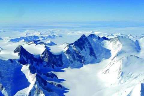 Departing from Brisbane Airport  Departures 30 Nov 2025 & 15 Feb 2026