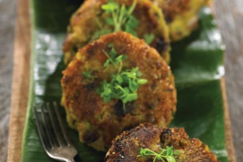 Green split pea and potato cakes